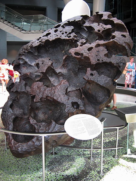 http://miraclesofthequran.persiangig.com/space/450px-Willamette_Meteorite_AMNH.jpg